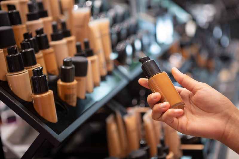 Who regulates cosmetic industry