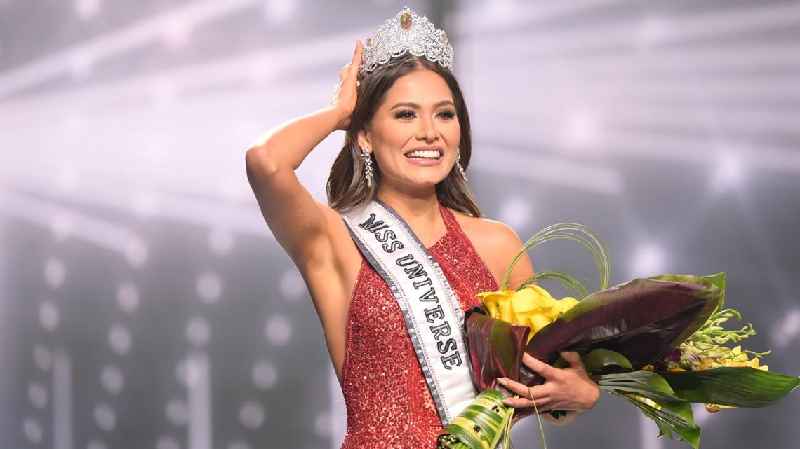 Who was the youngest Miss Universe winner